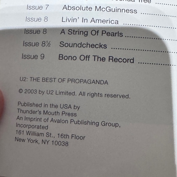 🎸 Vintage Early 2000’s U2 “Propaganda” Anthology – A Must-Have for Super Fans! - Picture 14 of 16